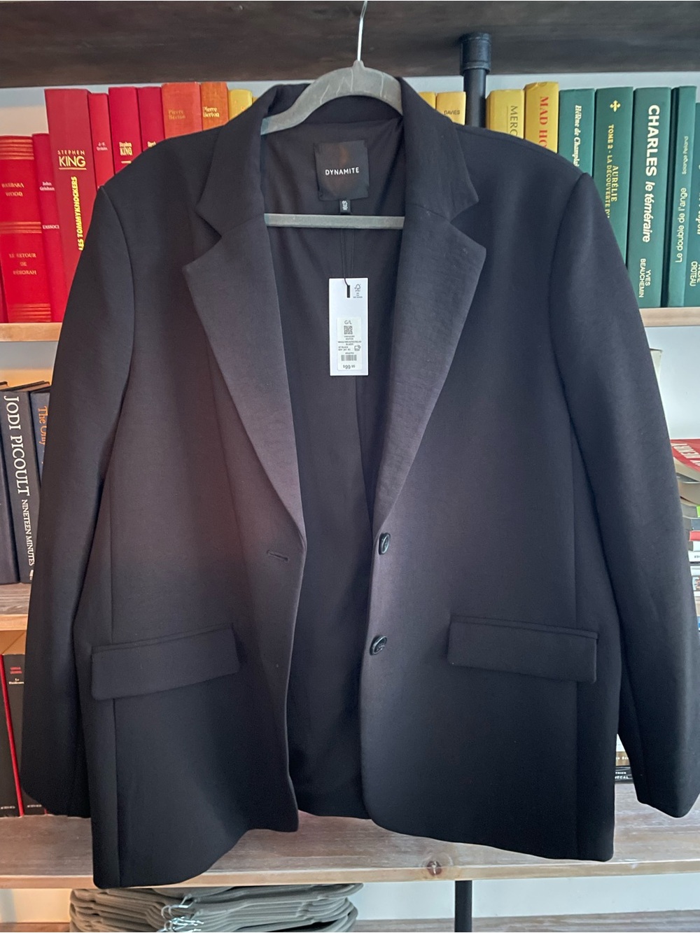 Dynamite Black women’s oversized Classic Two-Button Blazer